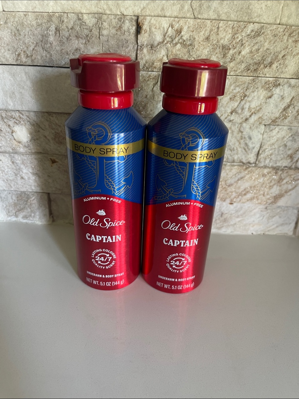 Brand new! $16 Two Old Spice for Men
Aluminum-Free Body Spray Free Captain Scent